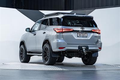 2020 Toyota Fortuner - Thumbnail