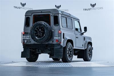 2007 Land Rover Defender - Thumbnail