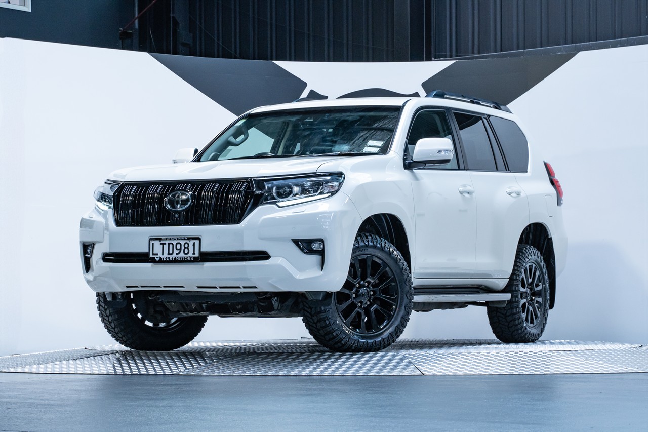 2018 Toyota Landcruiser Prado