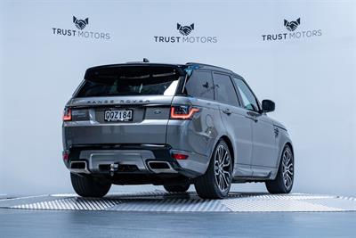 2018 Land Rover Range Rover Sport - Thumbnail