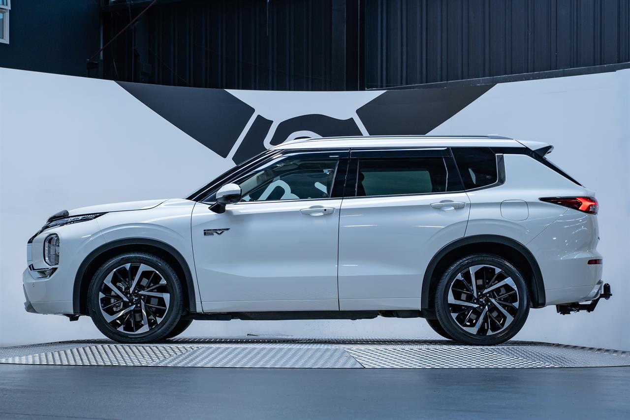 2023 Mitsubishi Outlander