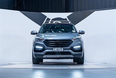 2018 Hyundai Santa Fe - Thumbnail