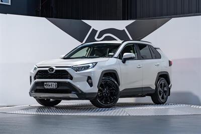 2019 Toyota Rav4 - Thumbnail