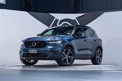 2022 Volvo Xc40 - Thumbnail