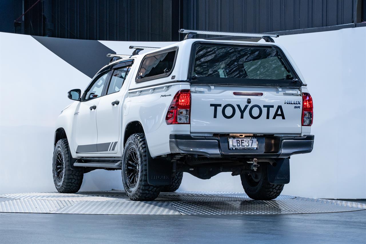 2017 Toyota Hilux