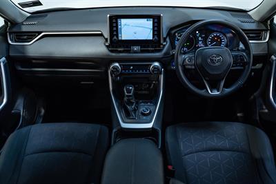 2019 Toyota Rav4 - Thumbnail