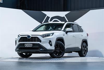 2019 Toyota Rav4 - Thumbnail