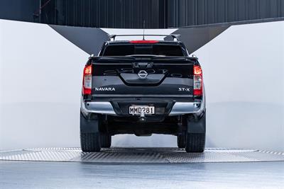 2019 Nissan Navara - Thumbnail