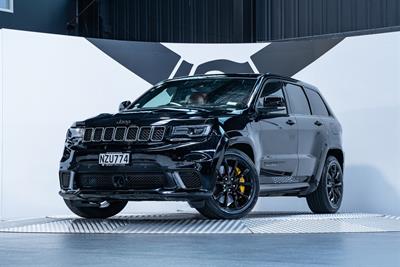 2018 Jeep Grand Cherokee - Thumbnail