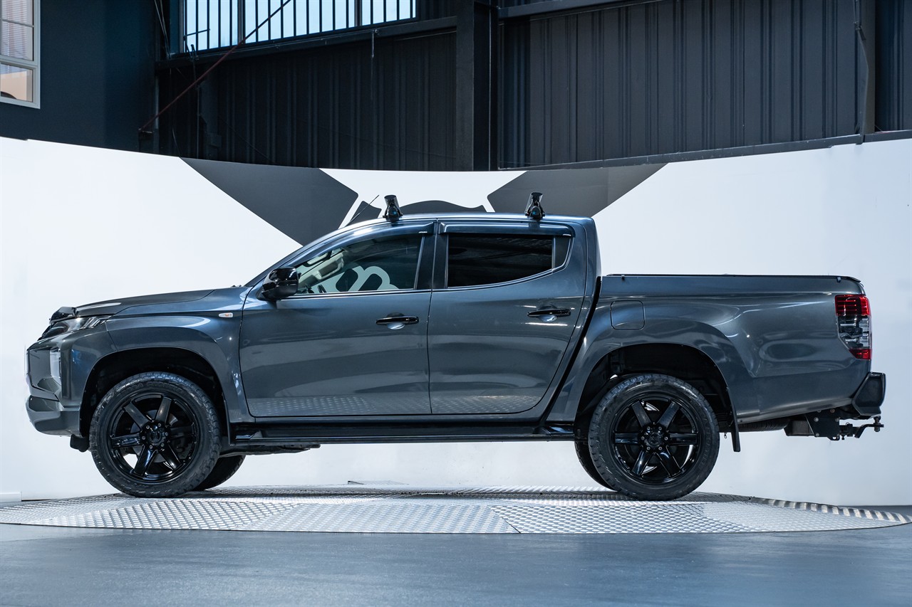 2020 Mitsubishi Triton