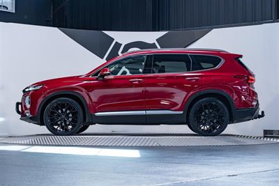 2019 Hyundai Santa Fe - Thumbnail