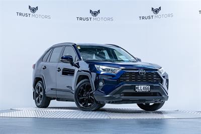 2019 Toyota Rav4 - Thumbnail