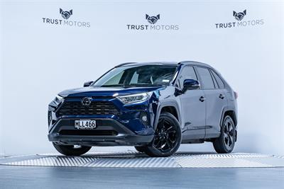 2019 Toyota Rav4 - Thumbnail