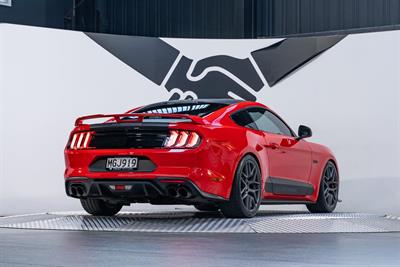 2019 Ford Mustang - Thumbnail