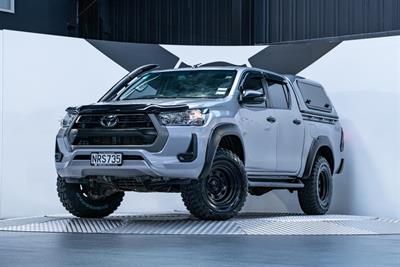 2021 Toyota Hilux - Thumbnail