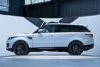 2018 Land Rover Range Rover Sport - Thumbnail