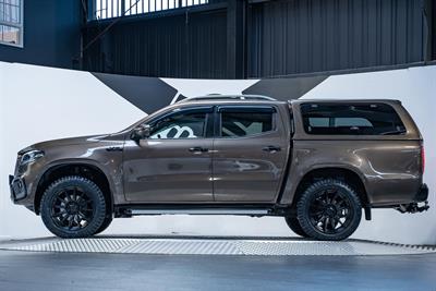 2019 Mercedes-Benz X-Class - Thumbnail