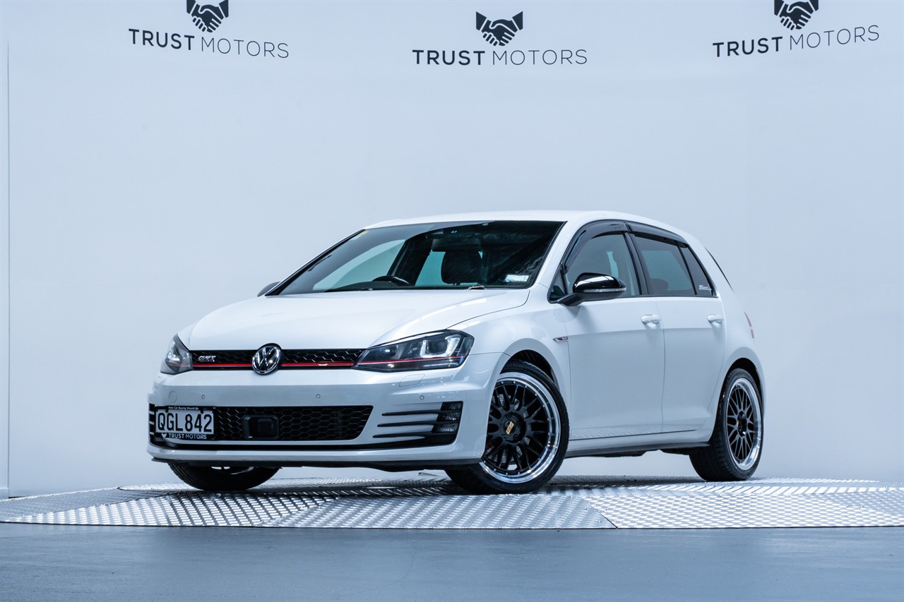 2014 Volkswagen Golf