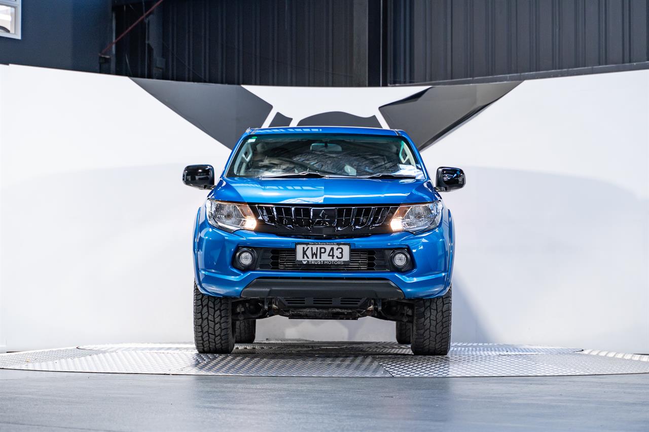 2017 Mitsubishi Triton