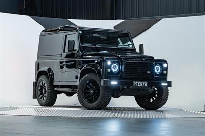 2015 Land Rover Defender