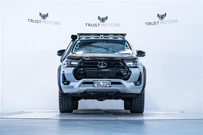 2022 Toyota Hilux - Thumbnail