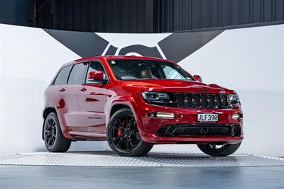 2015 Jeep Grand Cherokee - Thumbnail