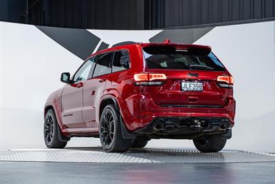 2015 Jeep Grand Cherokee - Thumbnail