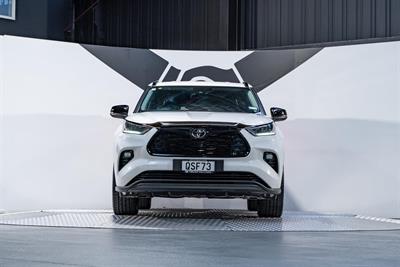 2021 Toyota Highlander - Thumbnail