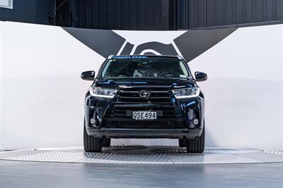 2019 Toyota Highlander - Thumbnail