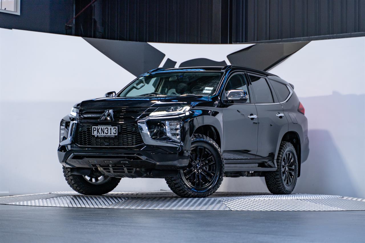 2022 Mitsubishi Pajero Sport