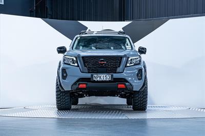 2021 Nissan Navara - Thumbnail