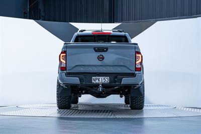 2021 Nissan Navara - Thumbnail