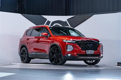 2018 Hyundai Santa Fe - Thumbnail