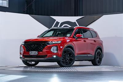 2018 Hyundai Santa Fe - Thumbnail