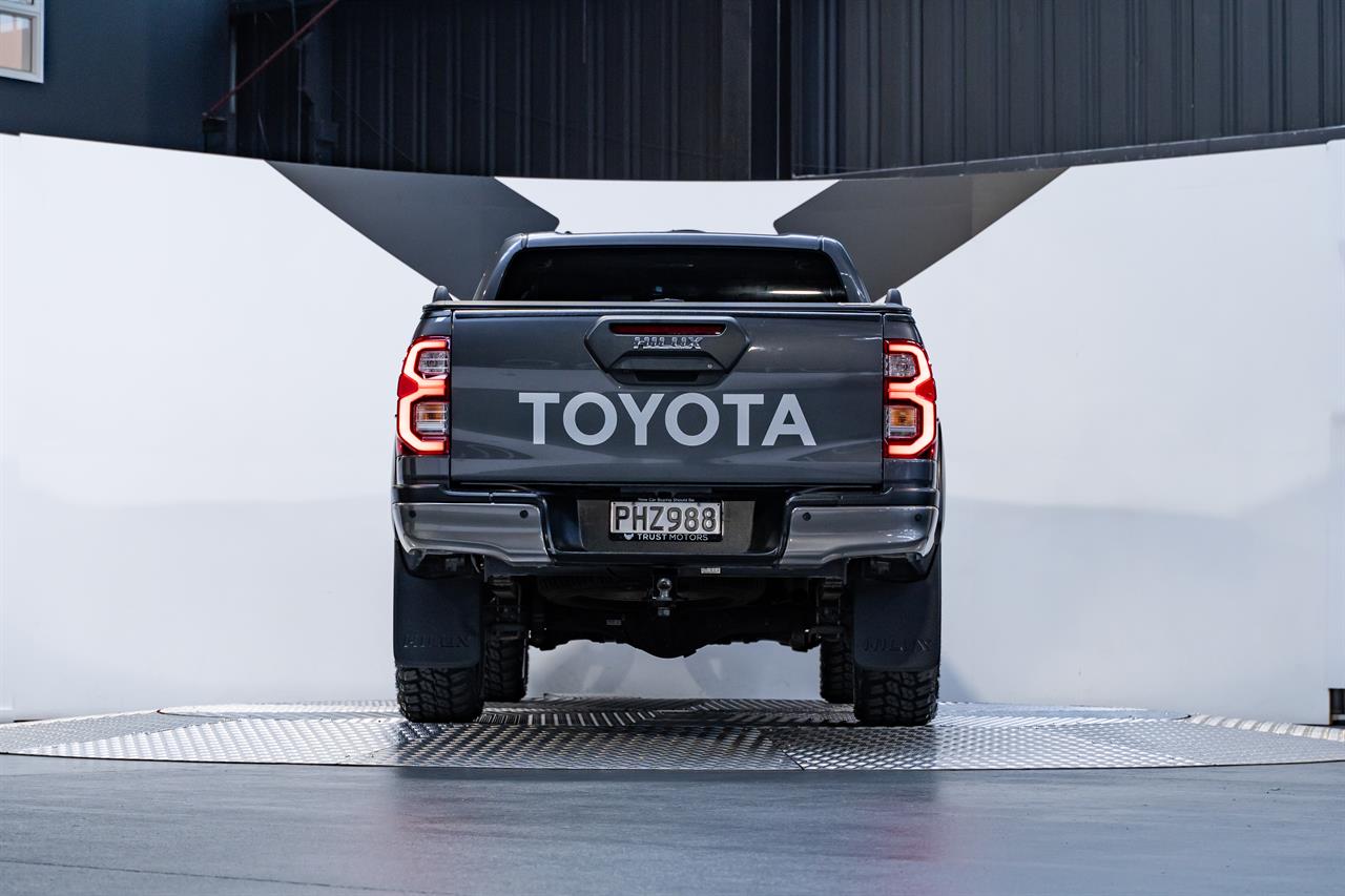 2021 Toyota Hilux