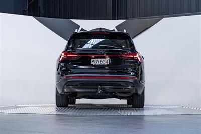 2022 Hyundai Santa Fe - Thumbnail