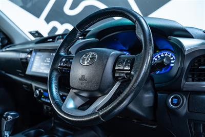 2019 Toyota Hilux - Thumbnail