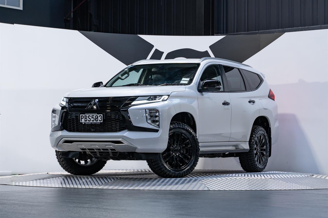 2022 Mitsubishi Pajero Sport