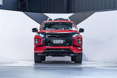 2022 Mitsubishi Triton - Thumbnail