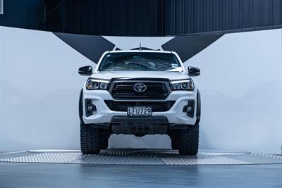 2018 Toyota Hilux - Thumbnail