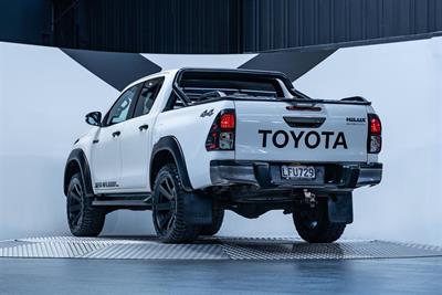 2018 Toyota Hilux - Thumbnail