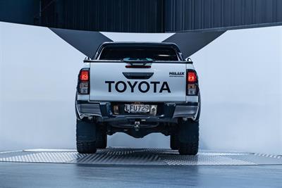 2018 Toyota Hilux - Thumbnail