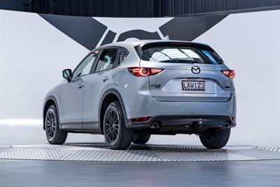 2017 Mazda CX-5 - Thumbnail